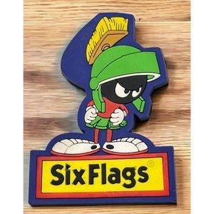 Marvin the Martian Refrigerator Magnet Vintage Six Flags Magic Mountain 1996